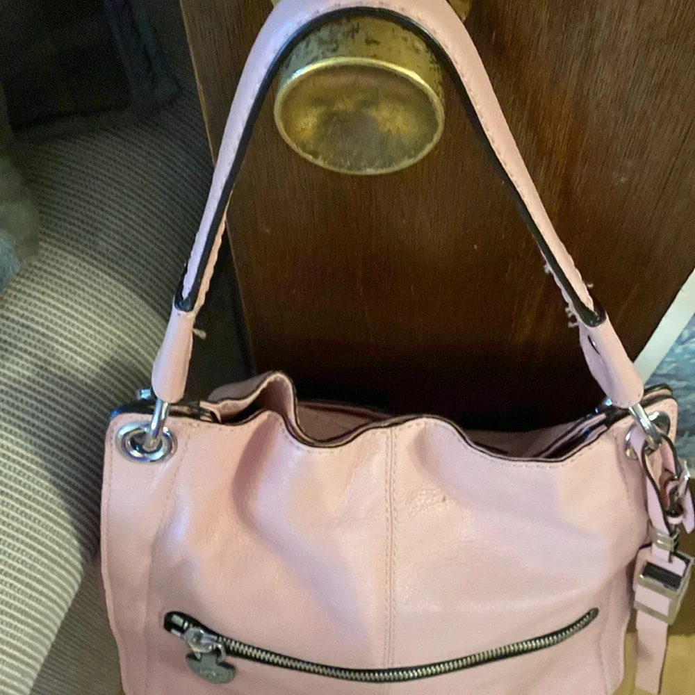 ORYANY pink bag Excellent condition zipper in front pocket on back leather